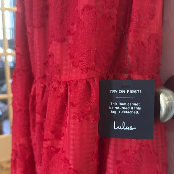 Lulus Red Tiered Side Slit Skirt with Flower Detailing on Full Skirt Size M - Picture 3 of 11